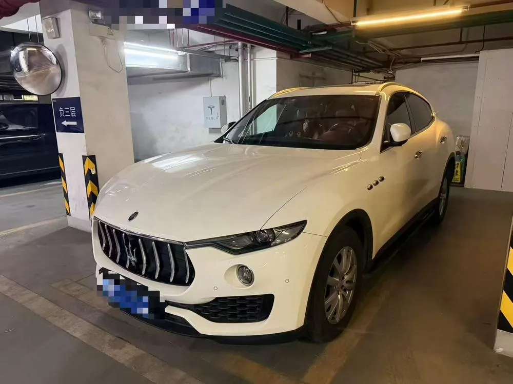 Maserati Levante 3.0T Levante, 2016 — фото 1