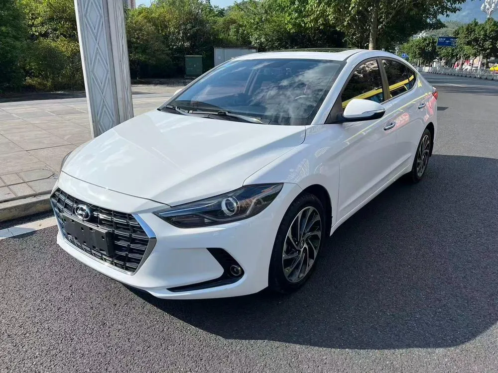 Hyundai Elantra Lingdong, 2019
