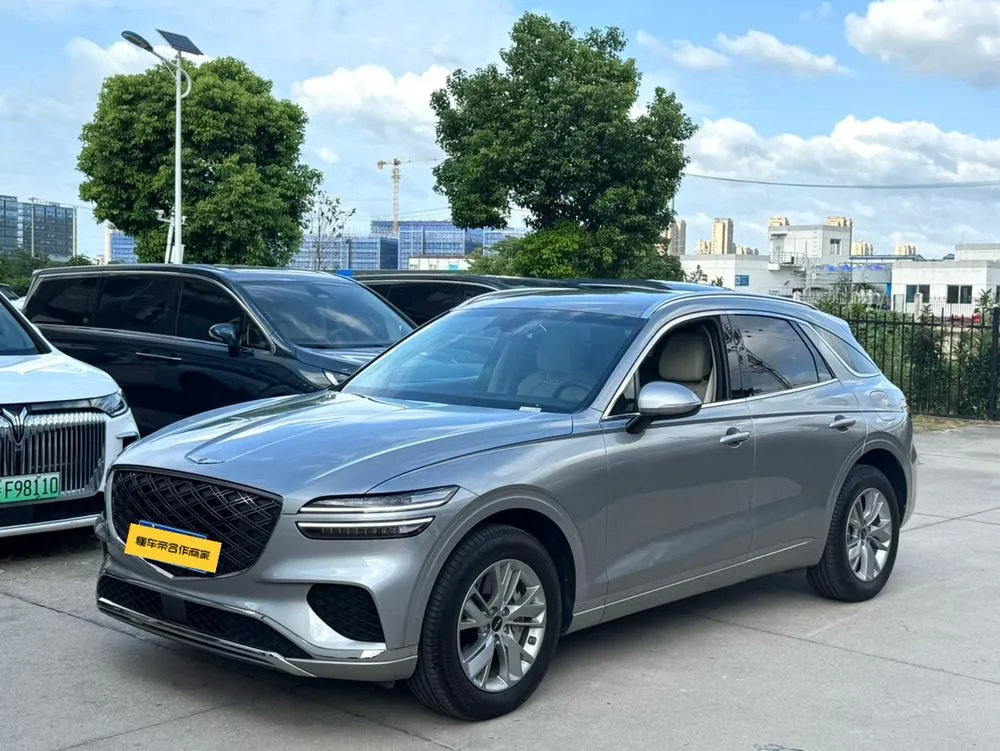 Genesis GV70, 2025