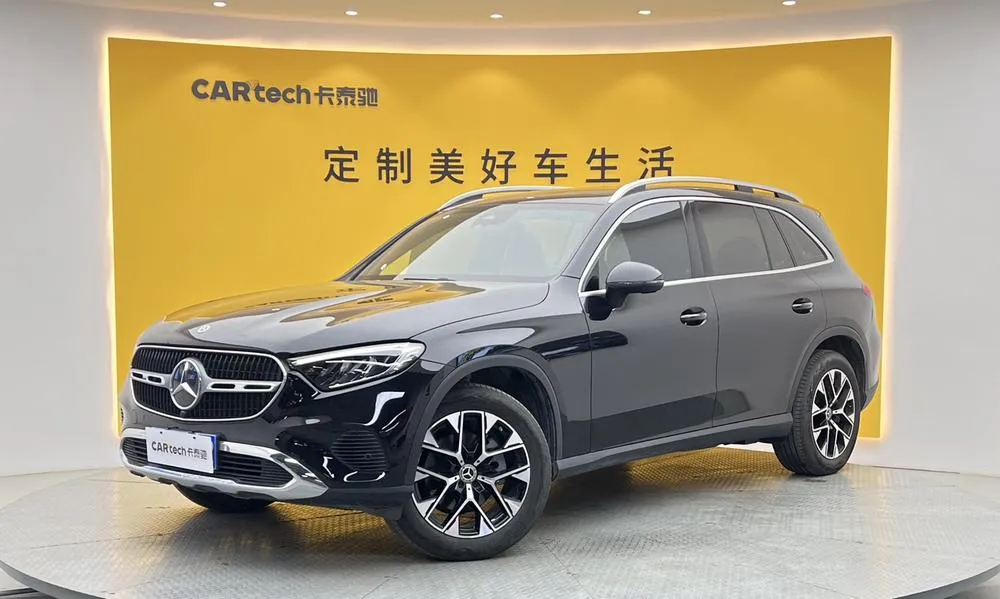 Mercedes-Benz GLC GLC 260 L 4MATIC Version 5 Seater, 2023 — фото 1
