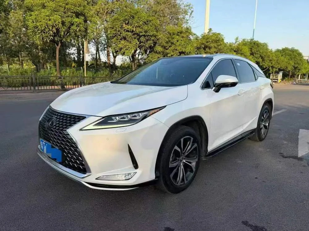 Lexus RX Facelift 300 4WD Edition, 2020 — фото 1