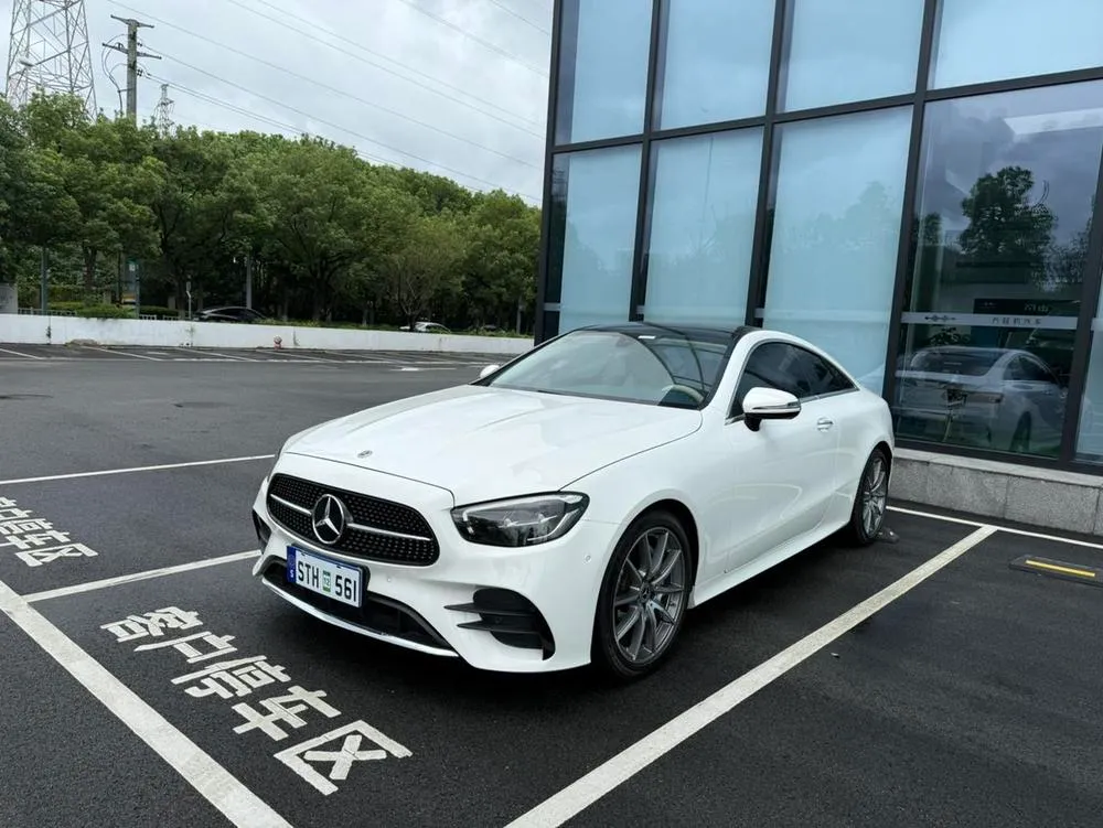 Mercedes-Benz E-Class (Import) E 260 Coupe, 2023 — фото 1