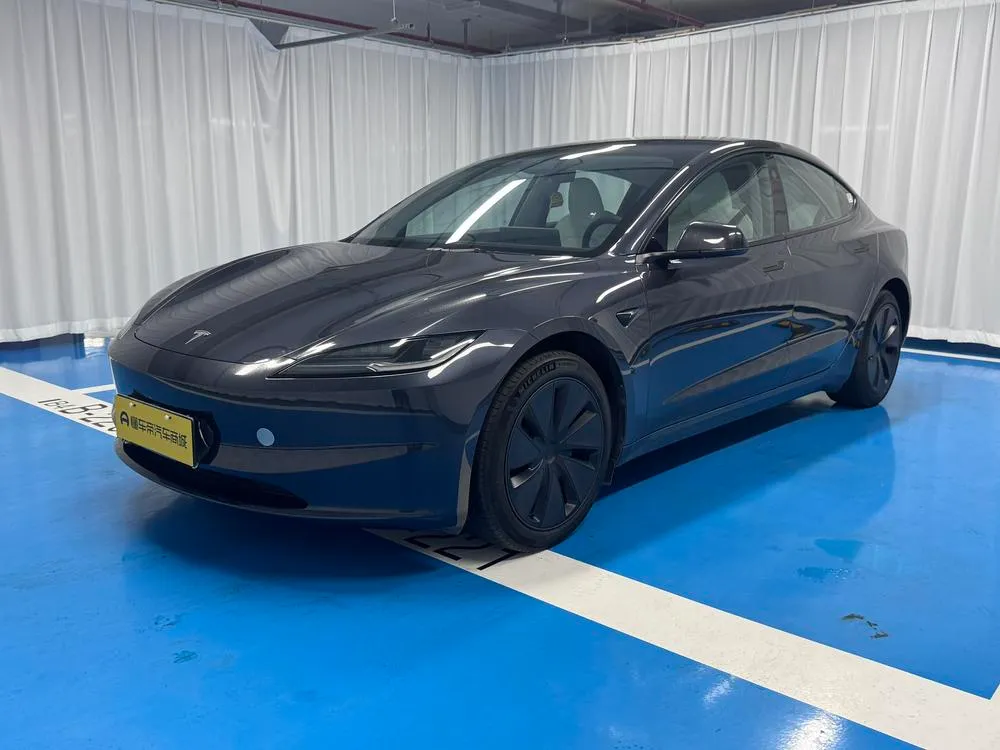 Tesla Model 3, 2023