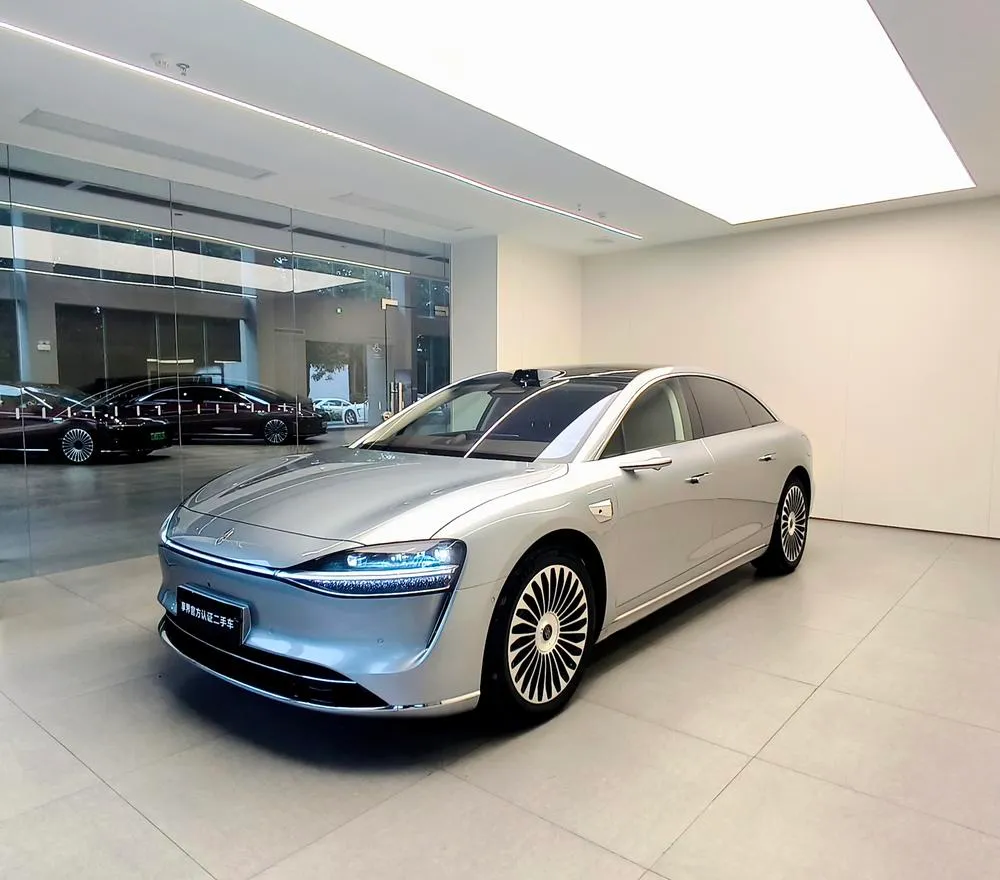 Xiangjie Stelato S9 гибрид EREV Ultra задний привод 53kWh(лидар 192 линии), 2026 — фото 1