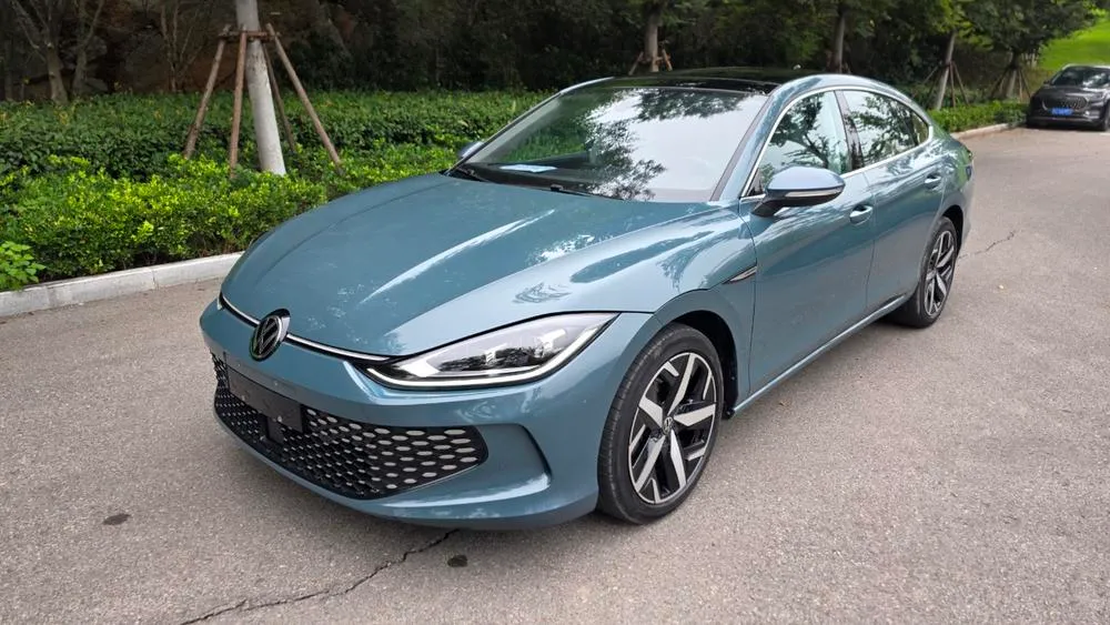 Volkswagen Lamando L 280TSI DSG Stylish Edition, 2024 — фото 1