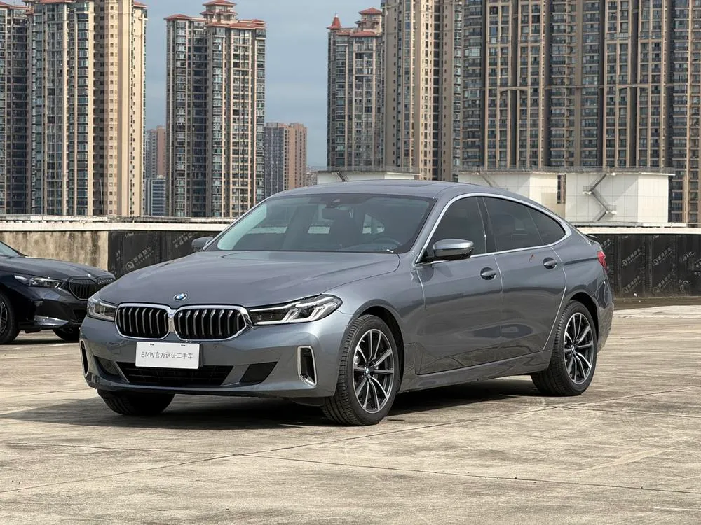 BMW 6-Series GT Facelift 630i Luxury, 2021 — фото 1