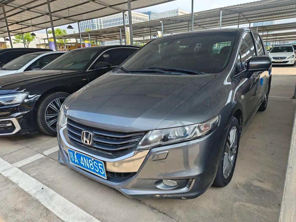 Honda Odyssey Dynamic 2.4L Luxury Edition, 2011 — фото 1
