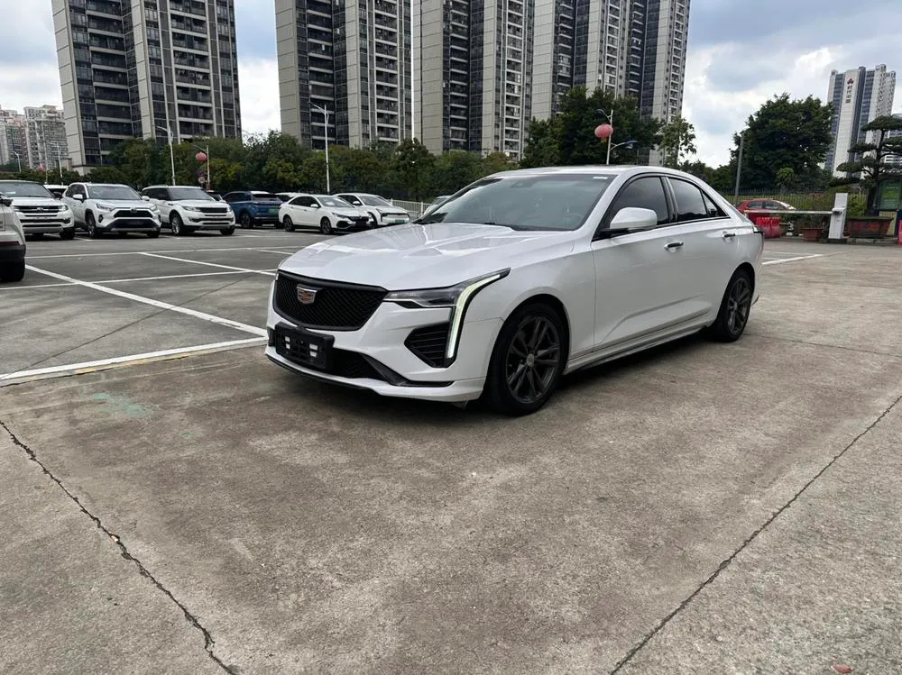 Cadillac CT4, 2021