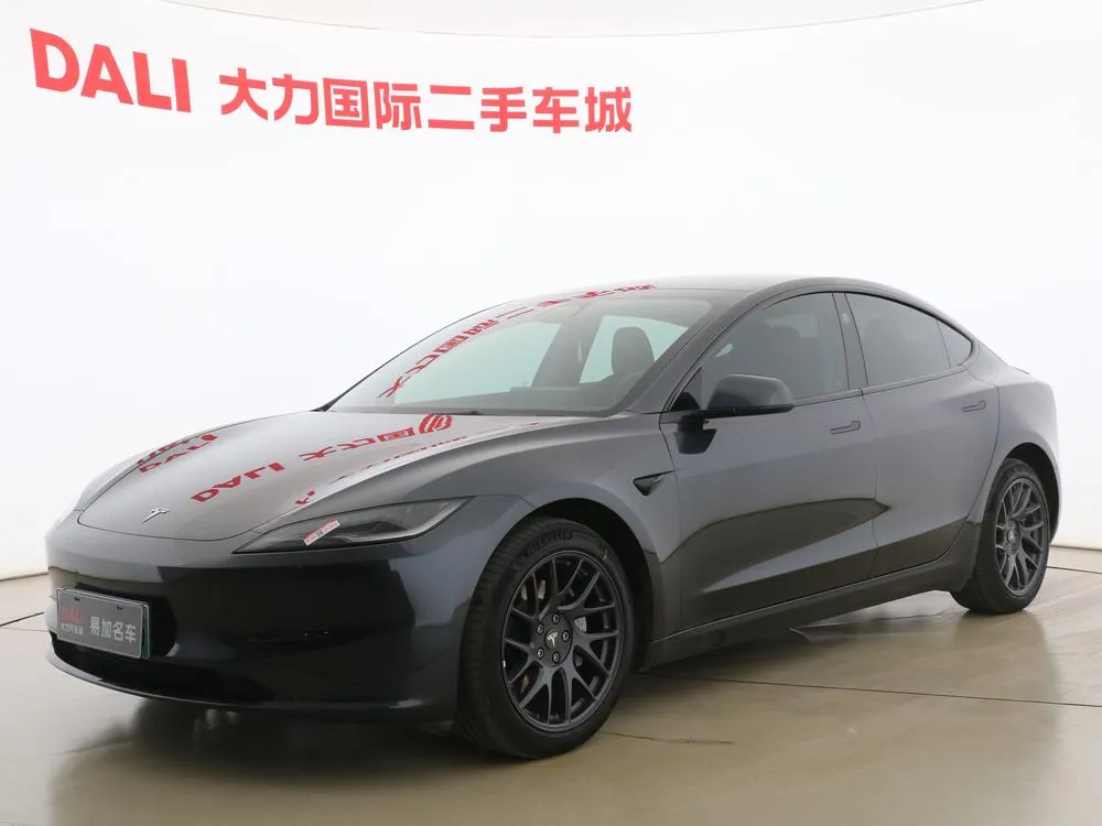 Tesla Model 3 Long Range AWD Edition, 2023 — фото 1