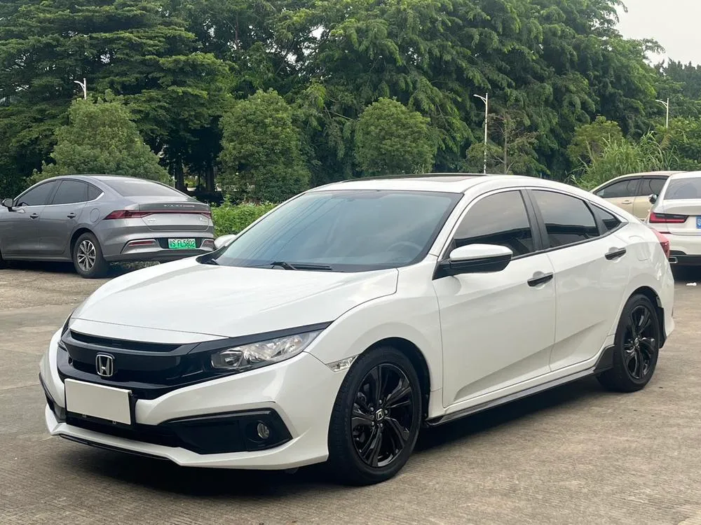 Honda Civic 220TURBO CVT Edition CN6, 2019 — фото 1