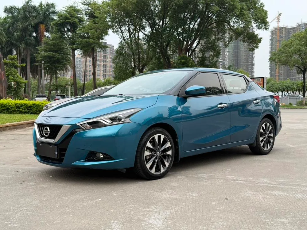 Nissan Bluebird 1.6L CVT Cool Edition, 2016 — фото 1