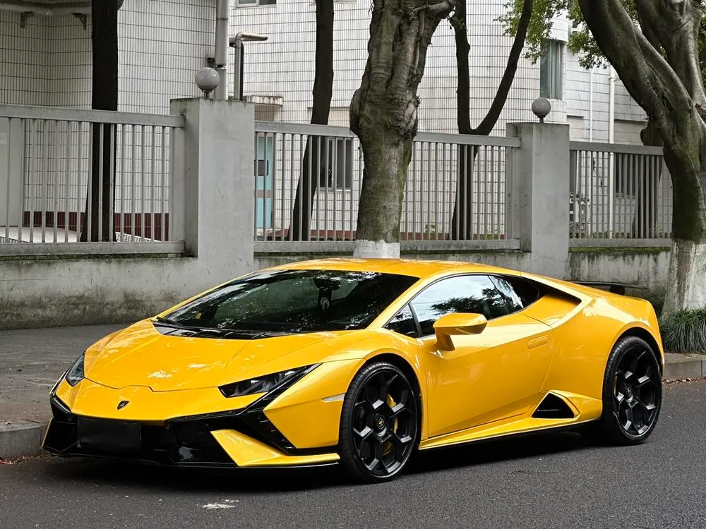 Lamborghini Huracán, 2016
