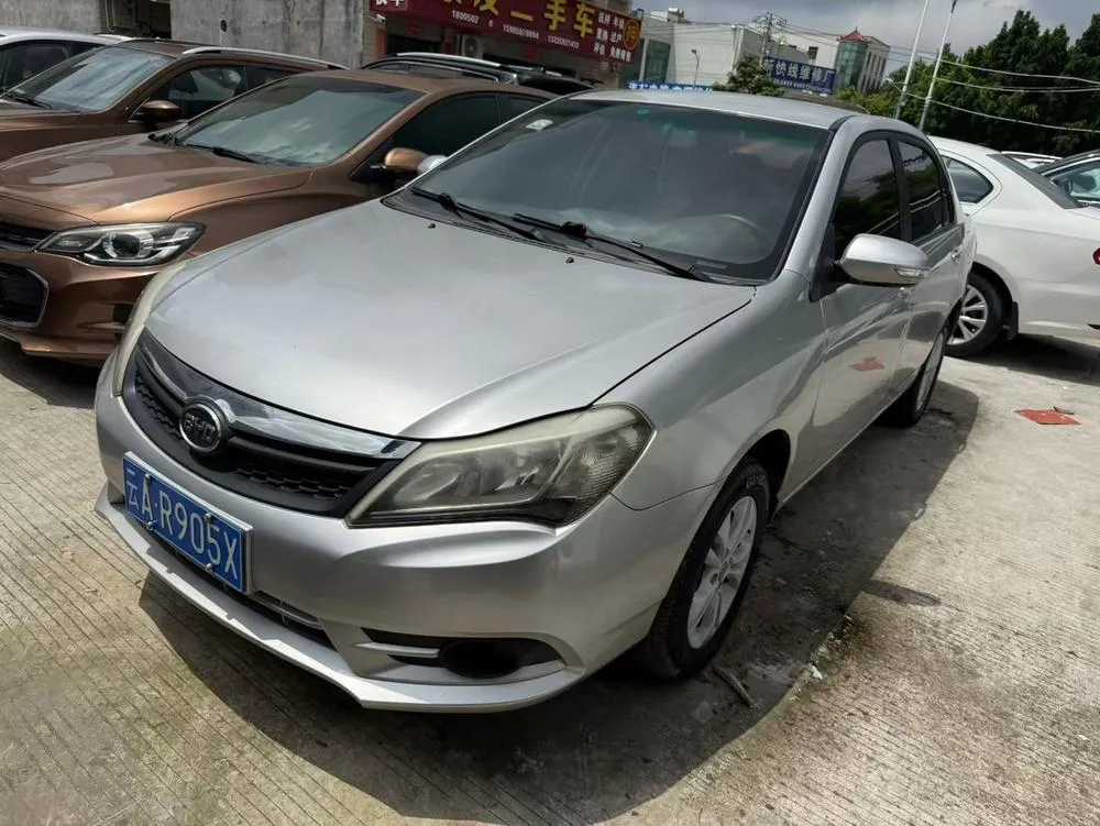 BYD F3 Edition 1.5L Manual Luxury Version, 2015 — фото 1