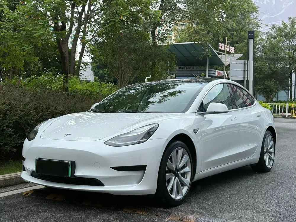 Tesla Model 3, 2020