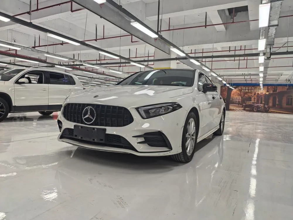 Mercedes-Benz A-Class Facelift A 200 L Sport, 2019 — фото 1