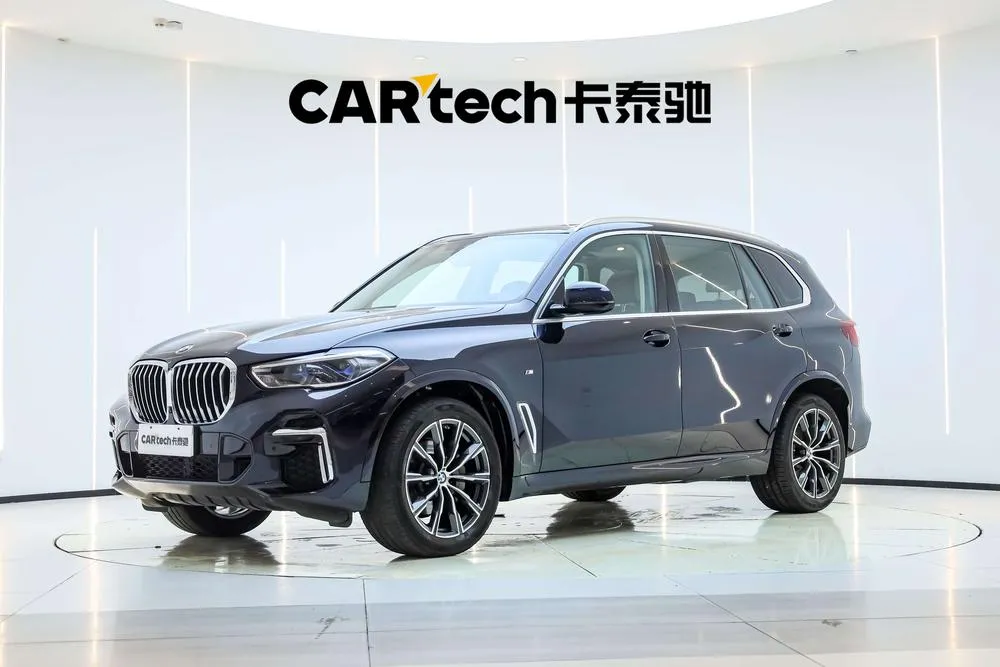 BMW X5 xDrive 30Li Prestige Version M Sport, 2022 — фото 1