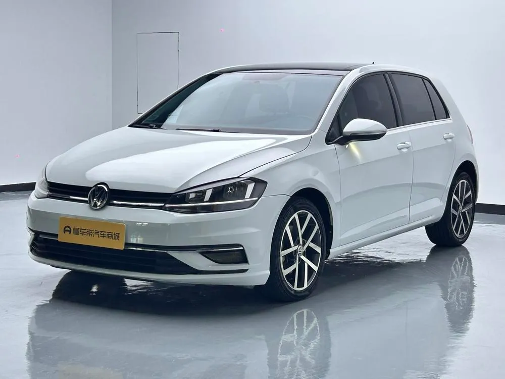 Volkswagen Golf, 2020