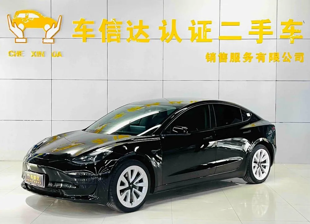 Tesla Model 3, 2022