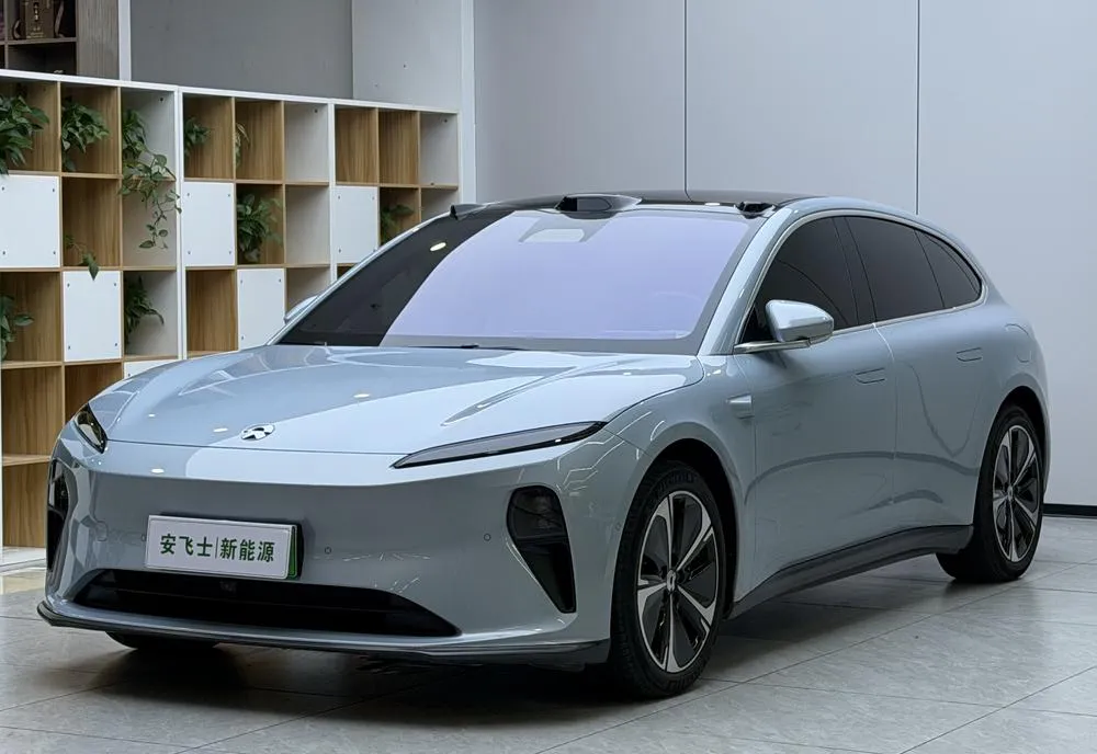 NIO ET5T 75kWh, 2024 — фото 1