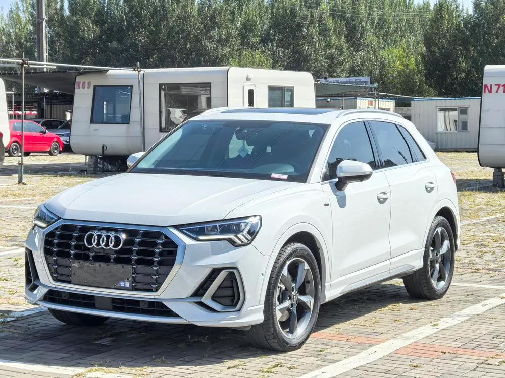 Audi Q3, 2023