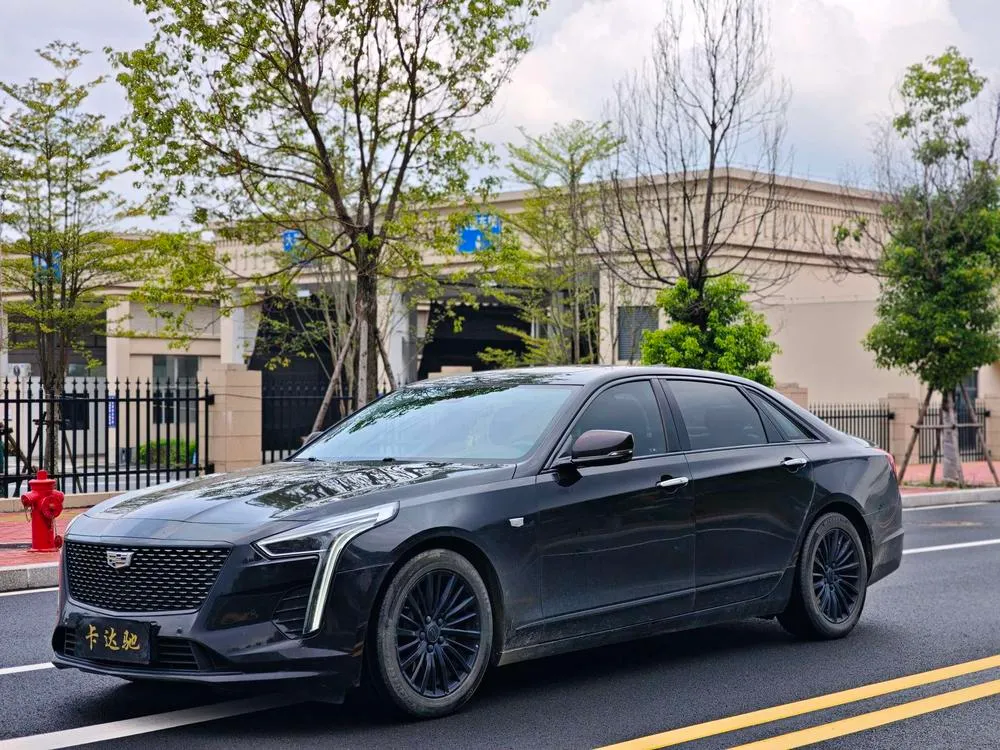 Cadillac CT6 28T Luxury Version, 2020 — фото 1