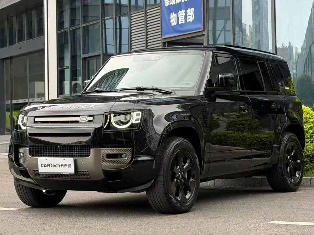 Land Rover Defender, 2024
