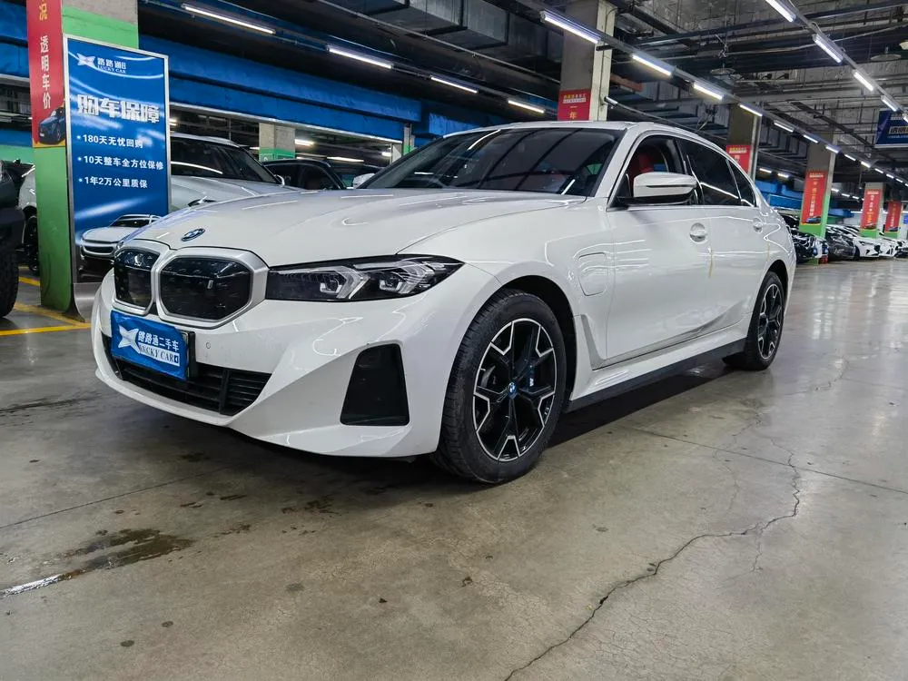 BMW i3 eDrive35L, 2023 — фото 1
