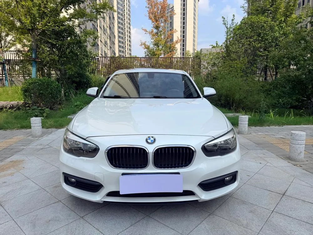 BMW 1-Series (Import) 118i Leading Version, 2018 — фото 1