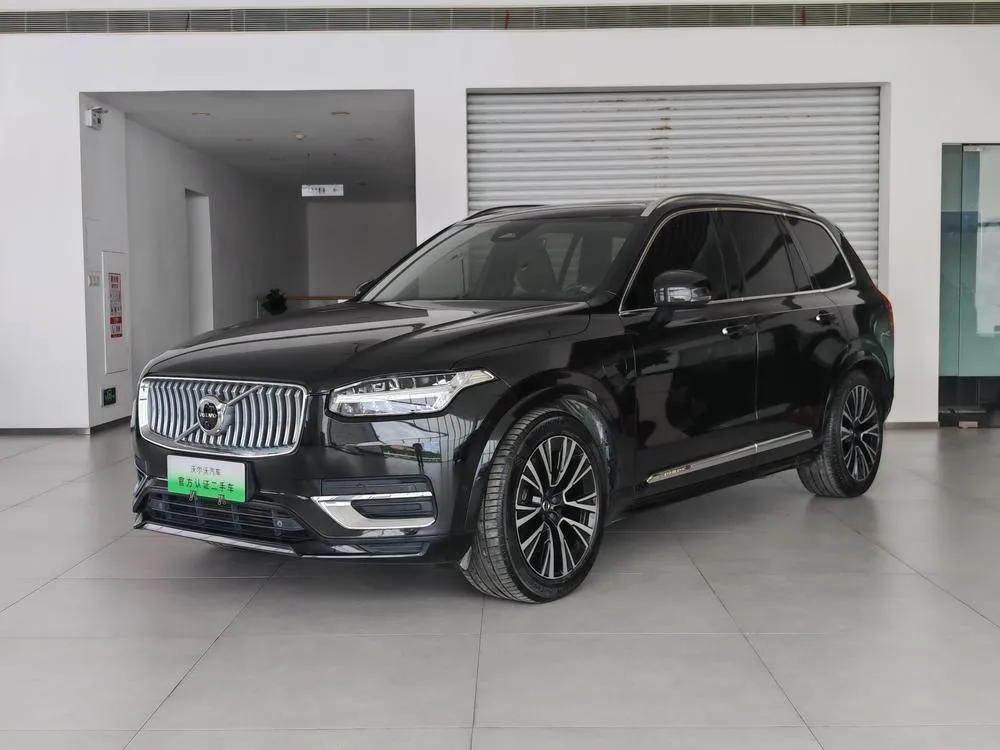 Volvo XC90 PHEV E Hybrid T8 Long Range Premium Luxury Edition 7 Seater, 2023 — фото 1