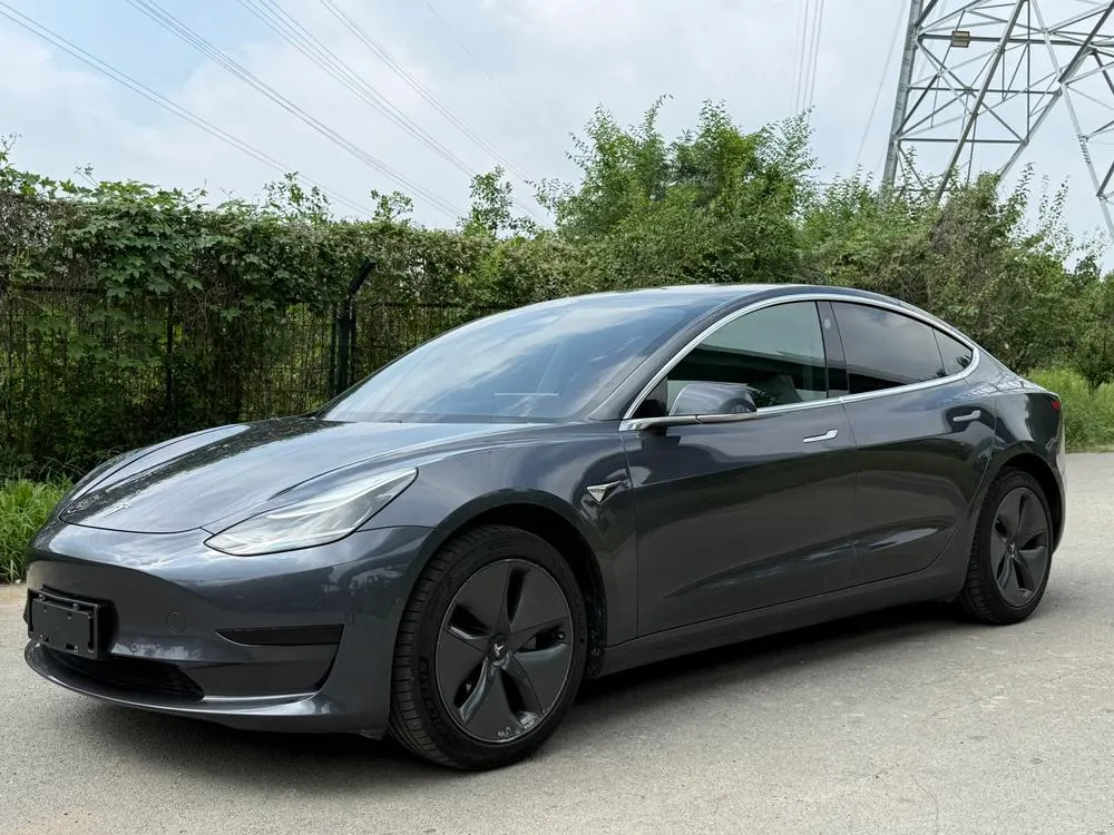 Tesla Model 3, 2020