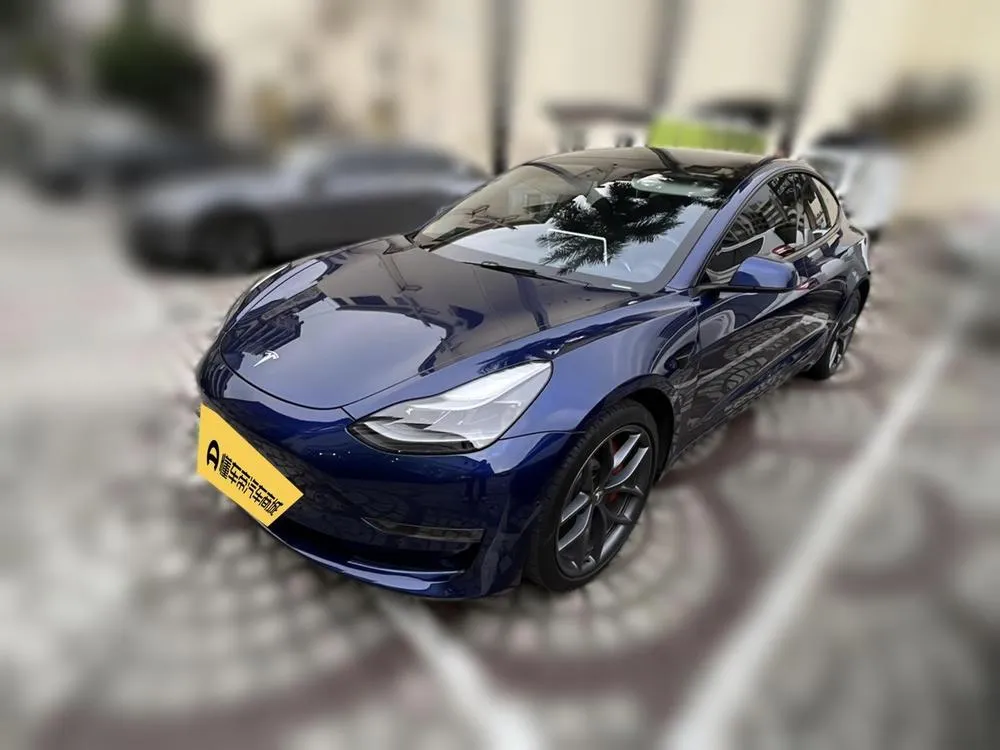 Tesla Model 3, 2021