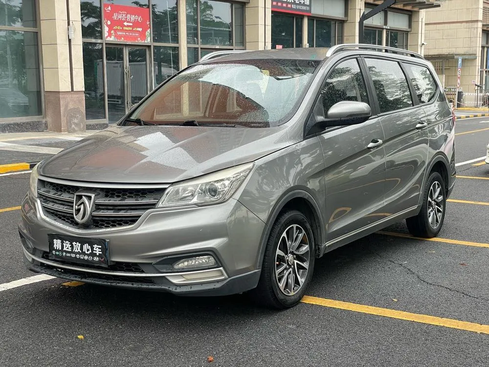 Baojun 730 1.5L Manual Fashion Version 7 Seater, 2021 — фото 1