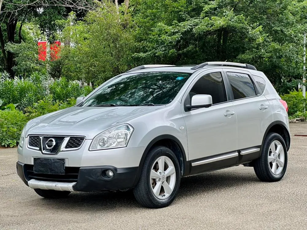 Nissan Qashqai 2.0XV Stylish CVT 2WD, 2013 — фото 1