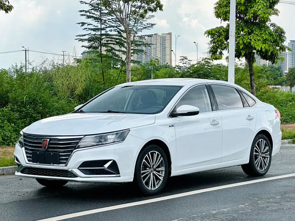Roewe i6 PLUS 1.6L CVT 4G Высшая, 2020 — фото 1
