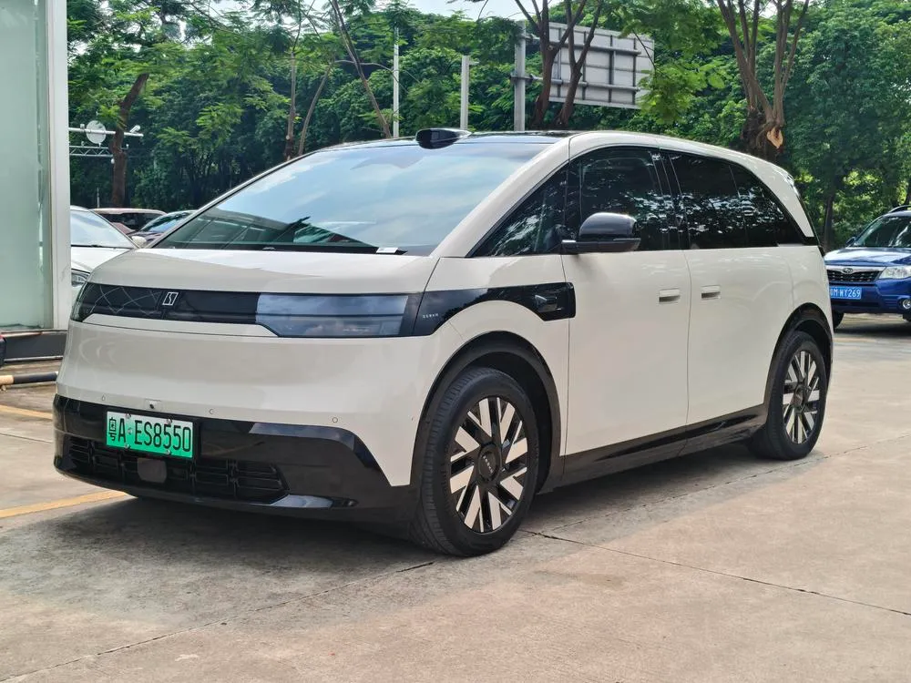 Zeekr MIX 102kWh Long Range Smart Drive Edition, 2025 — фото 1