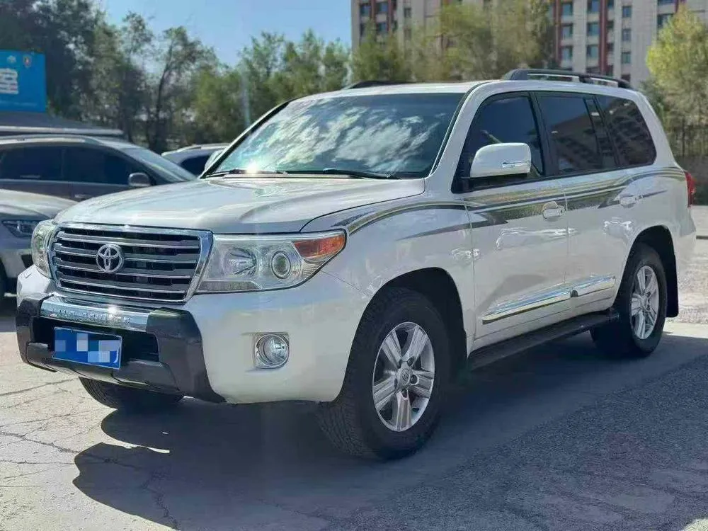 Toyota Land Cruiser, 2015