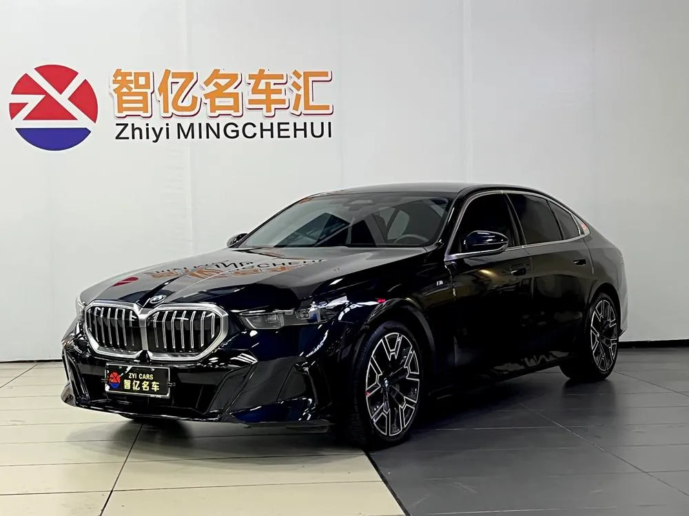 BMW 5-Series 530Li Prestige Version M Sport, 2024 — фото 1