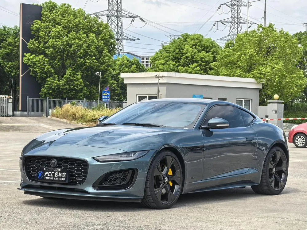 Jaguar F-TYPE P300 75 Edition, 2024 — фото 1