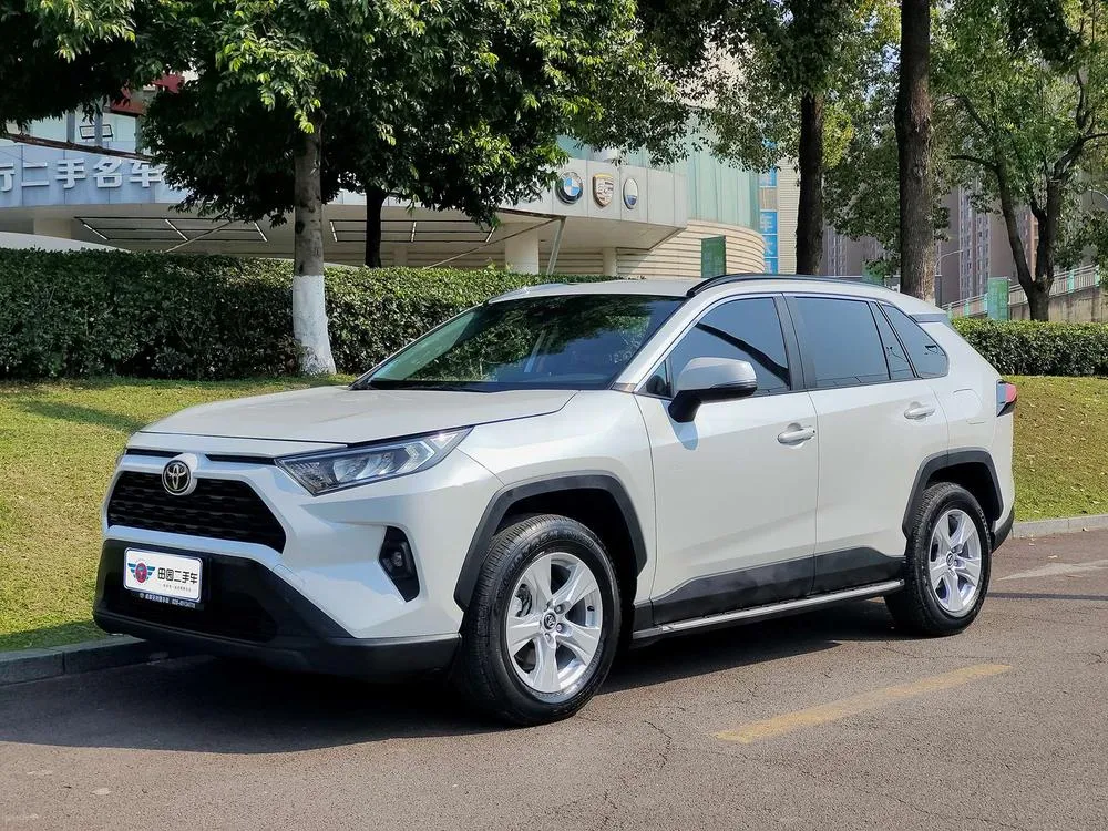 Toyota RAV4, 2024