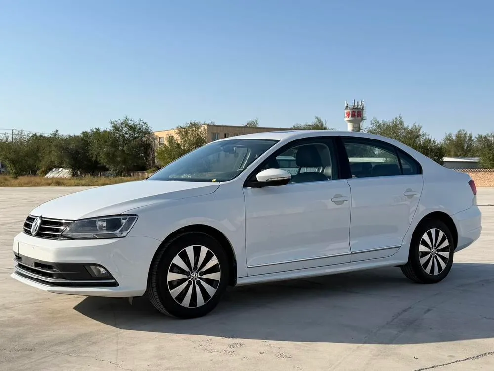 Volkswagen Sagitar 180TSI DSG Refined Edition, 2018 — фото 1