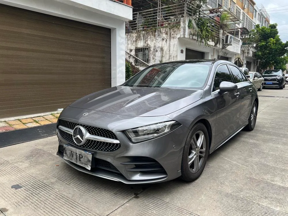 Mercedes-Benz A-Class Facelift A 180 L Sport, 2021 — фото 1
