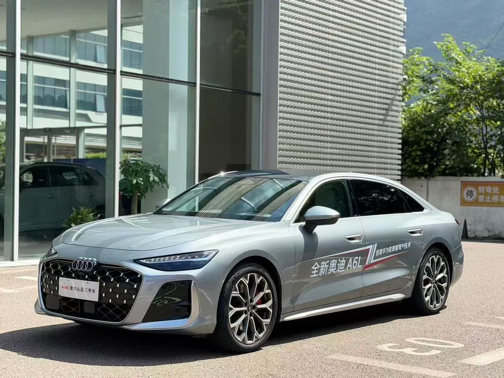 Audi A6L 2.0T quattro премиум элегант версия, 2026 — фото 1