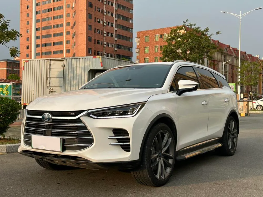 BYD Tang DM DM 2.0T 4WD Smart Connected Version 7 Seater CN5, 2018 — фото 1