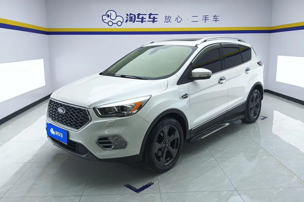 Ford Kuga EcoBoost 180 2WD Version CN5, 2019 — фото 1