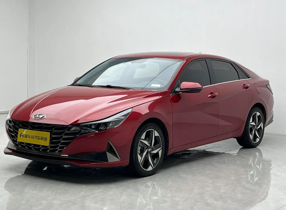 Hyundai Elantra 1.5L CVT LUX Premium Edition, 2021 — фото 1
