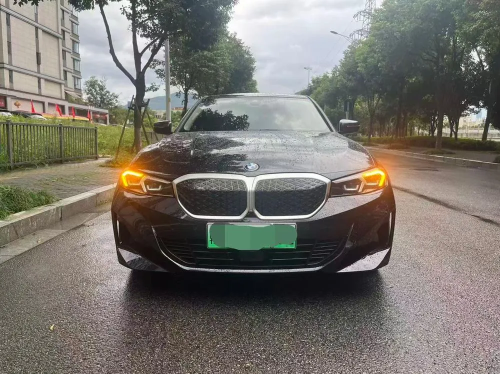 BMW i3 eDrive35L, 2025 — фото 1