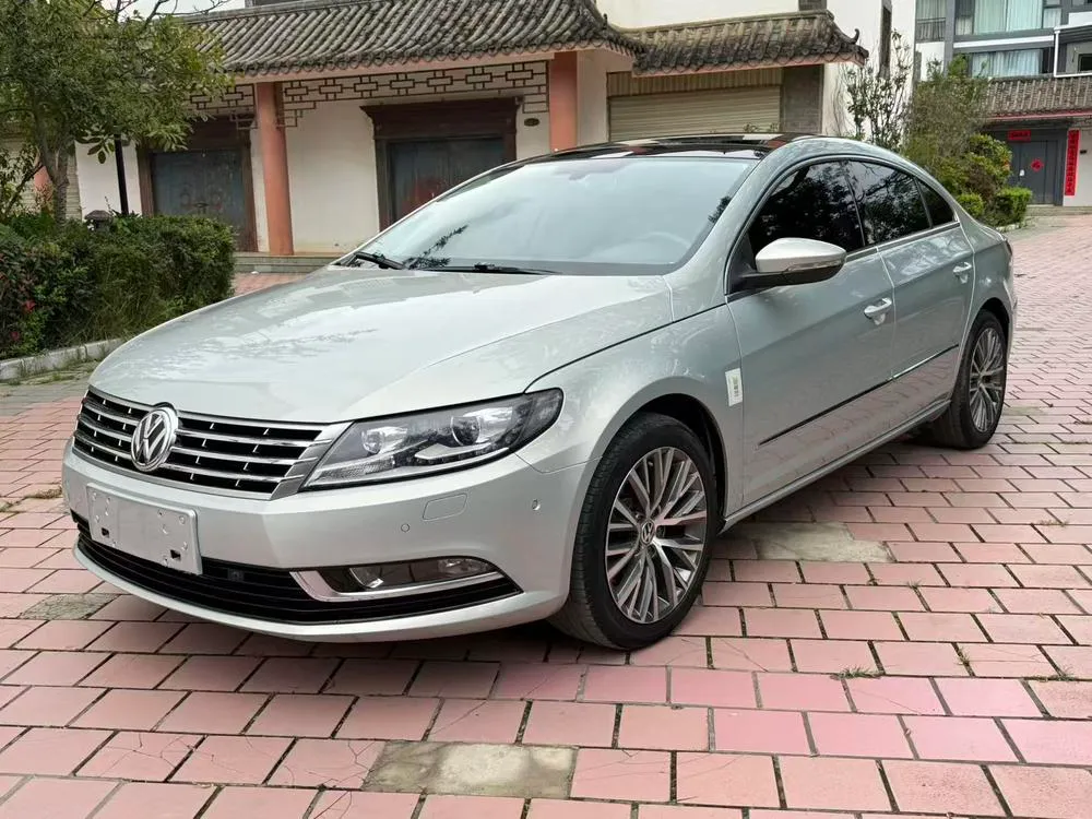 Volkswagen CC 1.8TSI Luxury Version, 2016 — фото 1