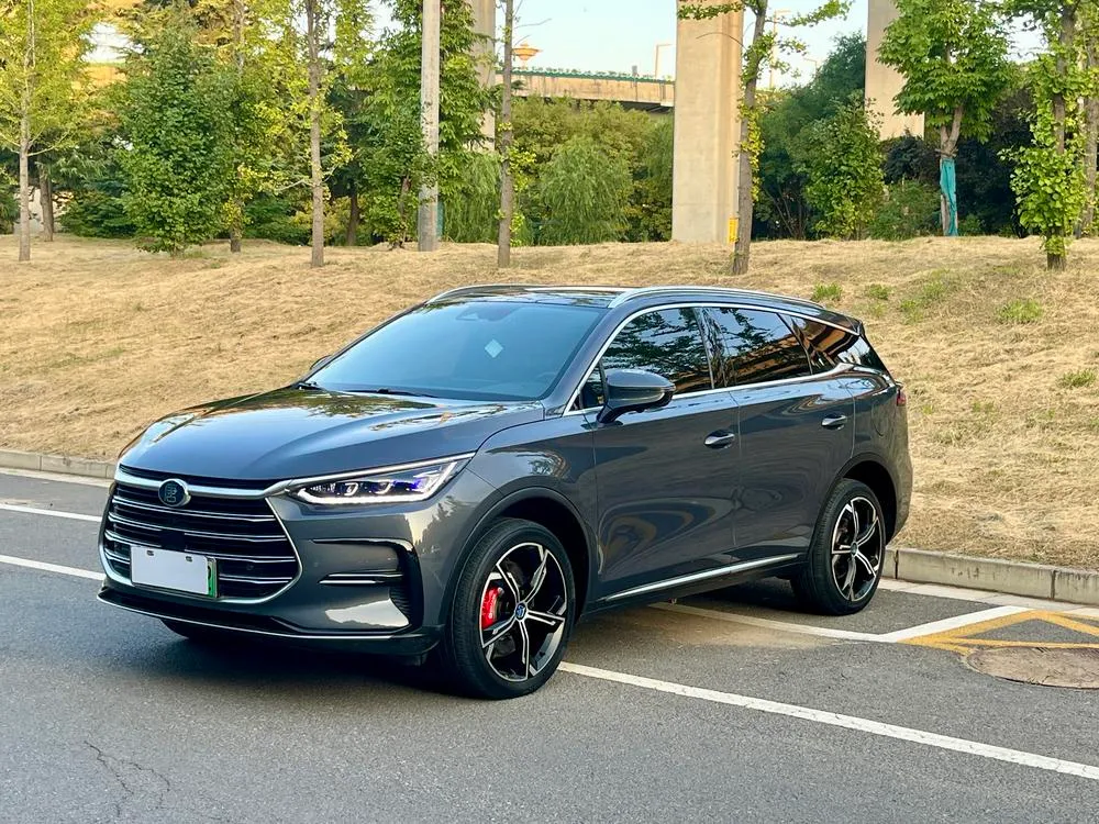 BYD Tang DM DM-i 1.5T 112KM Premium Version, 2021 — фото 1