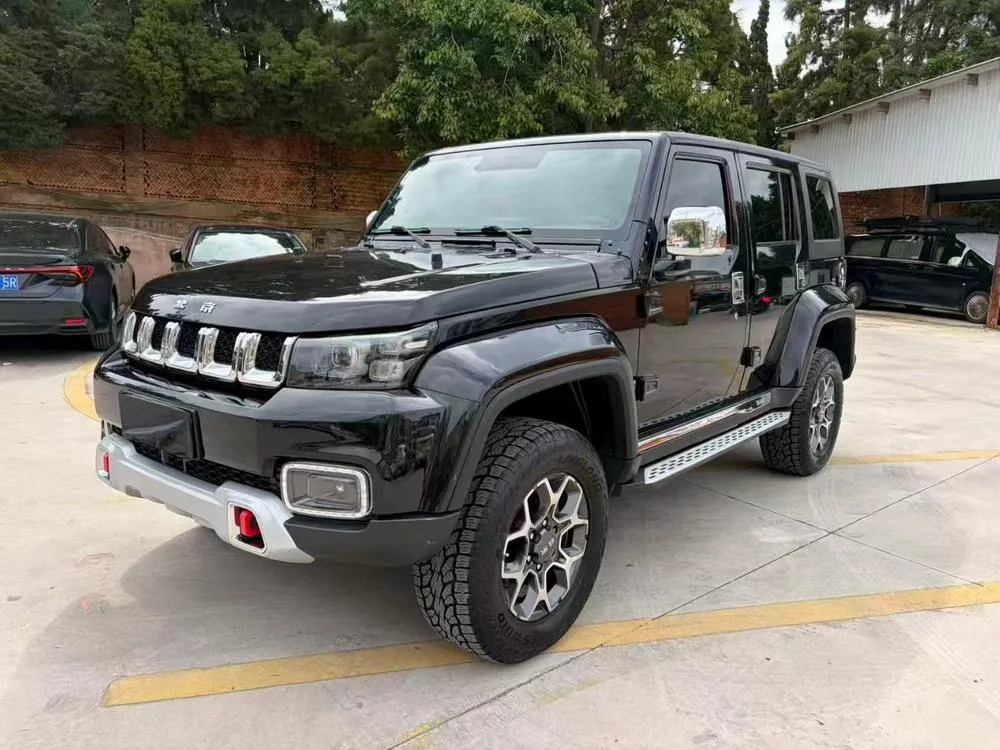 Beijing Off-Road BJ40 PLUS 2.3T Auto 4WD Prestige Edition CN6, 2019 — фото 1