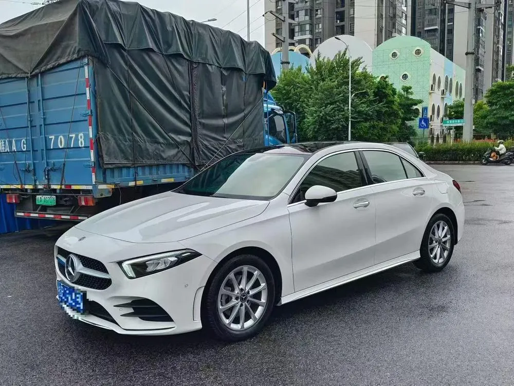 Mercedes-Benz A-Class A 200 L Sport Fashion Edition, 2021 — фото 1